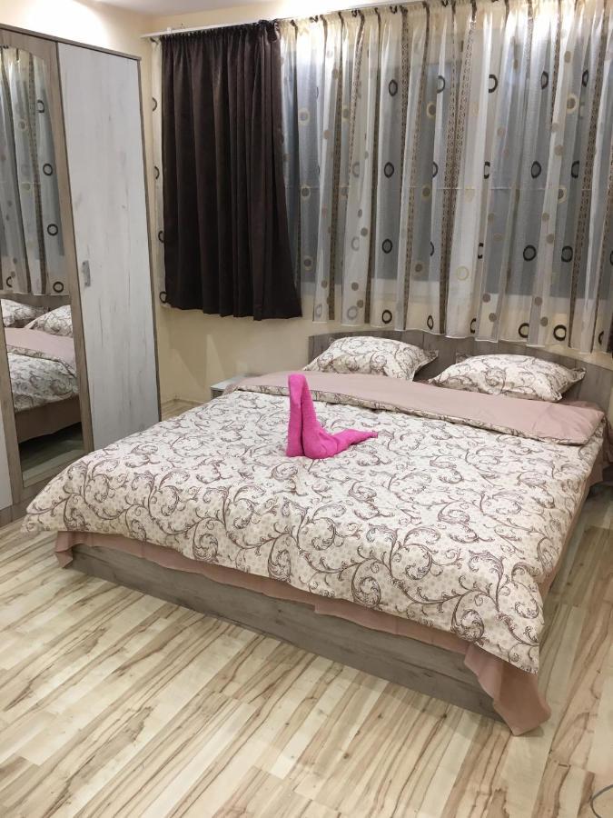 Апартамент Дани Apartament Dani คาซานลัก ภายนอก รูปภาพ