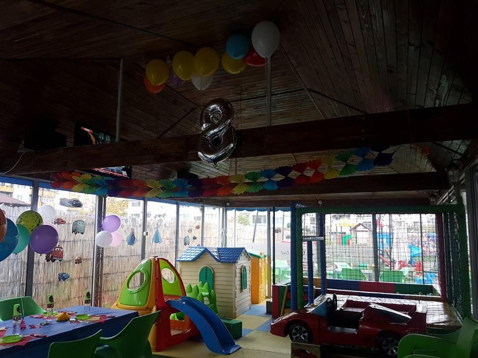 Апартамент Дани Apartament Dani คาซานลัก ภายนอก รูปภาพ