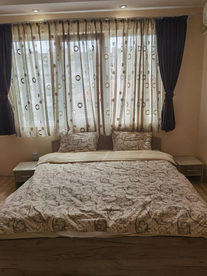 Апартамент Дани Apartament Dani คาซานลัก ภายนอก รูปภาพ