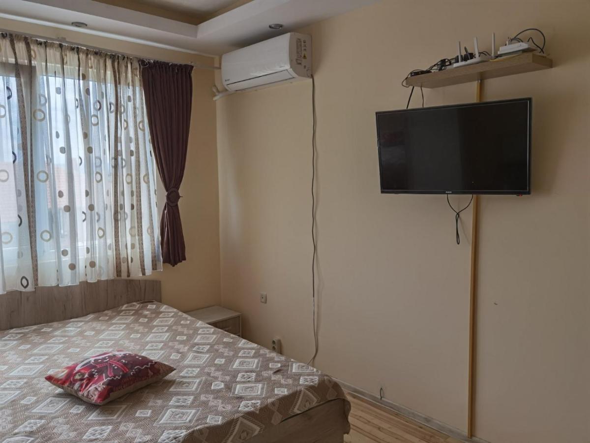 Апартамент Дани Apartament Dani คาซานลัก ภายนอก รูปภาพ